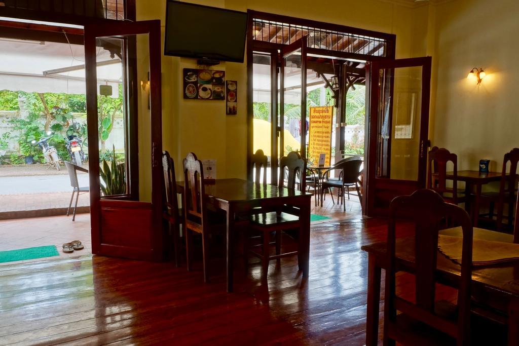 Rimvang Guesthouse Luang Prabang Exterior photo