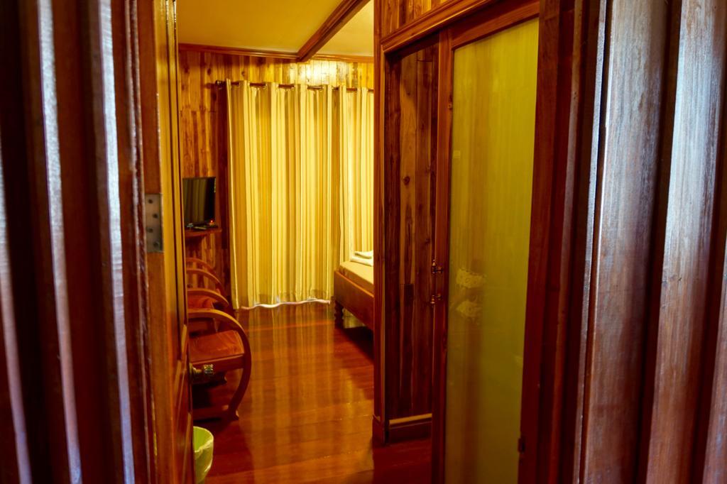 Rimvang Guesthouse Luang Prabang Exterior photo